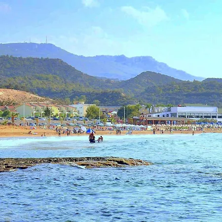 Kaplica On A Sandy Beach Hotel